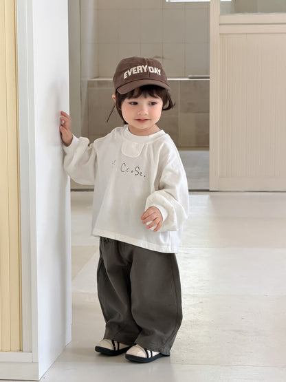 ロゴプリント長袖Tシャツ