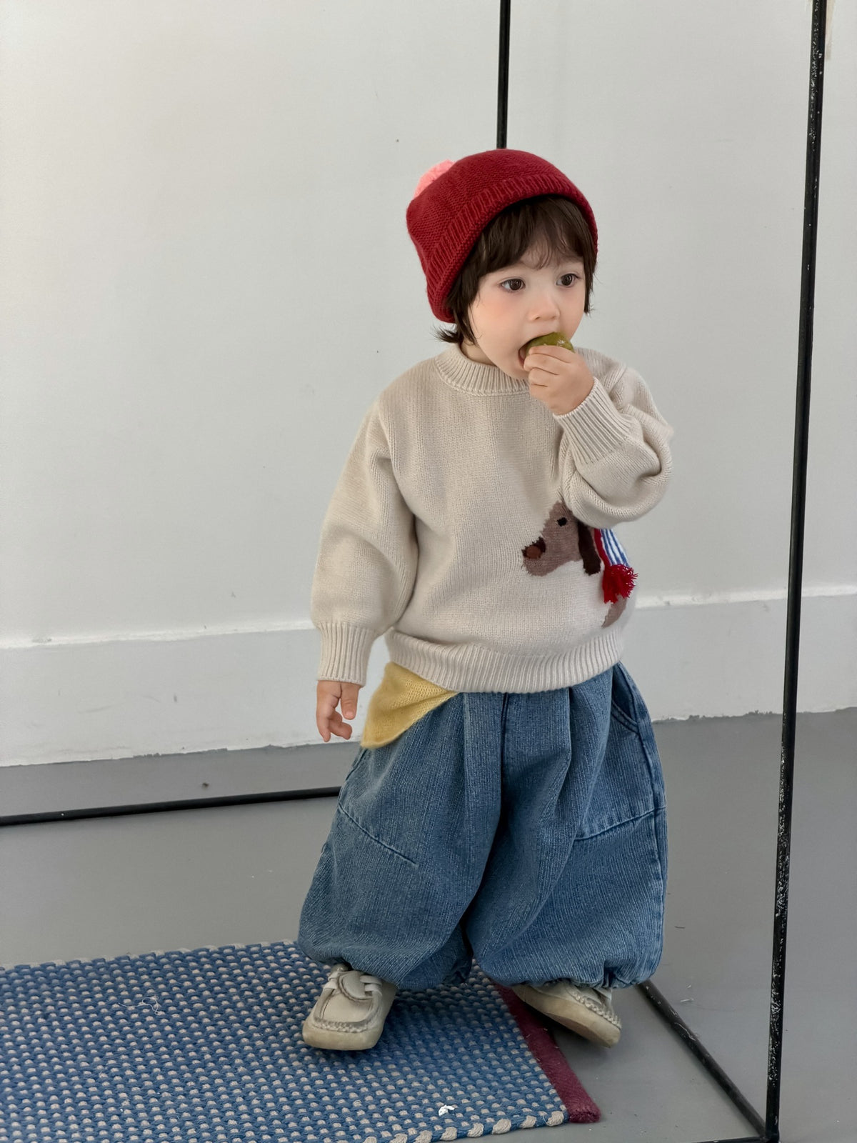 タック入りバルーンデニムパンツ