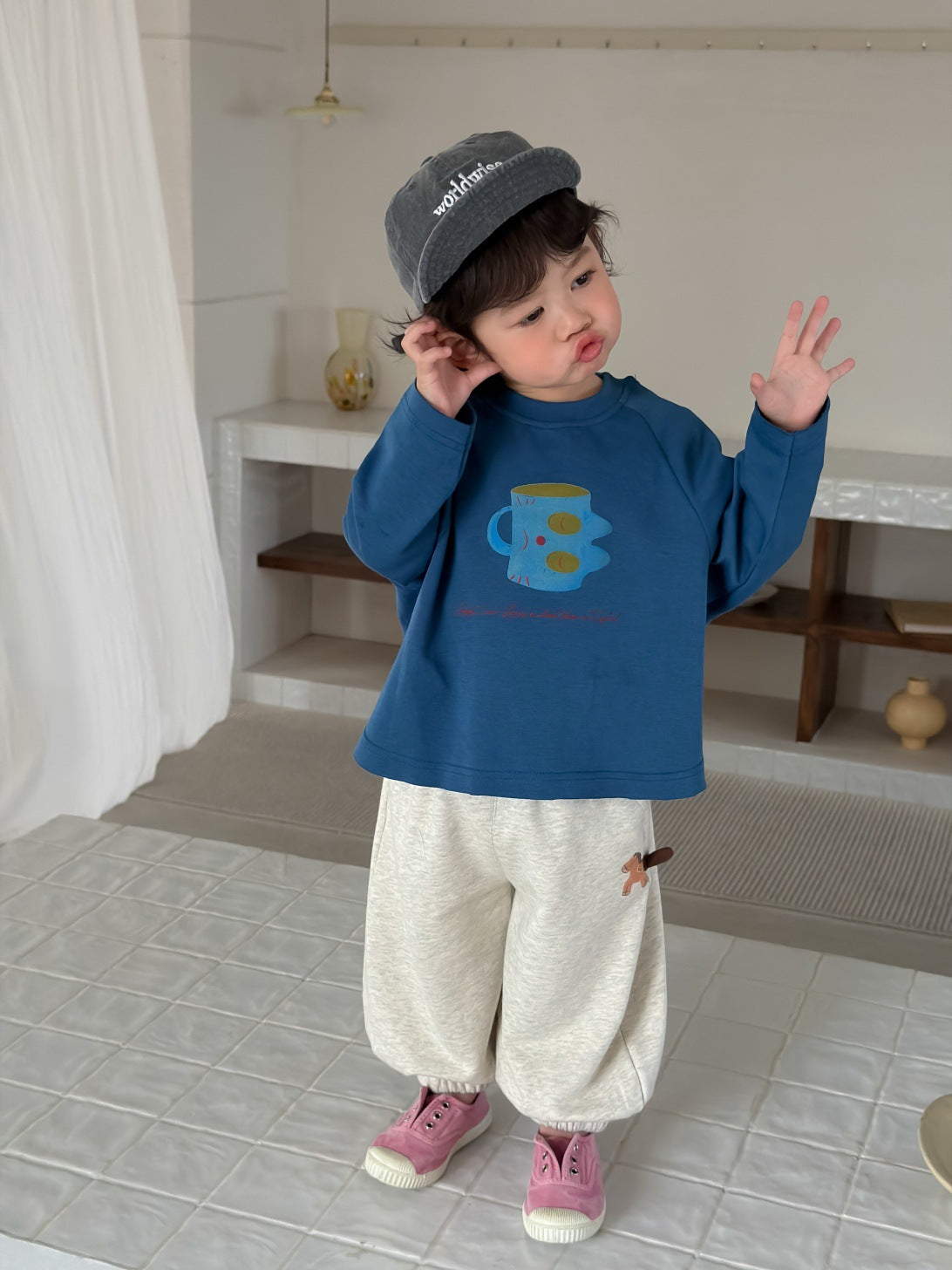 マグカッププリントラグランtシャツ